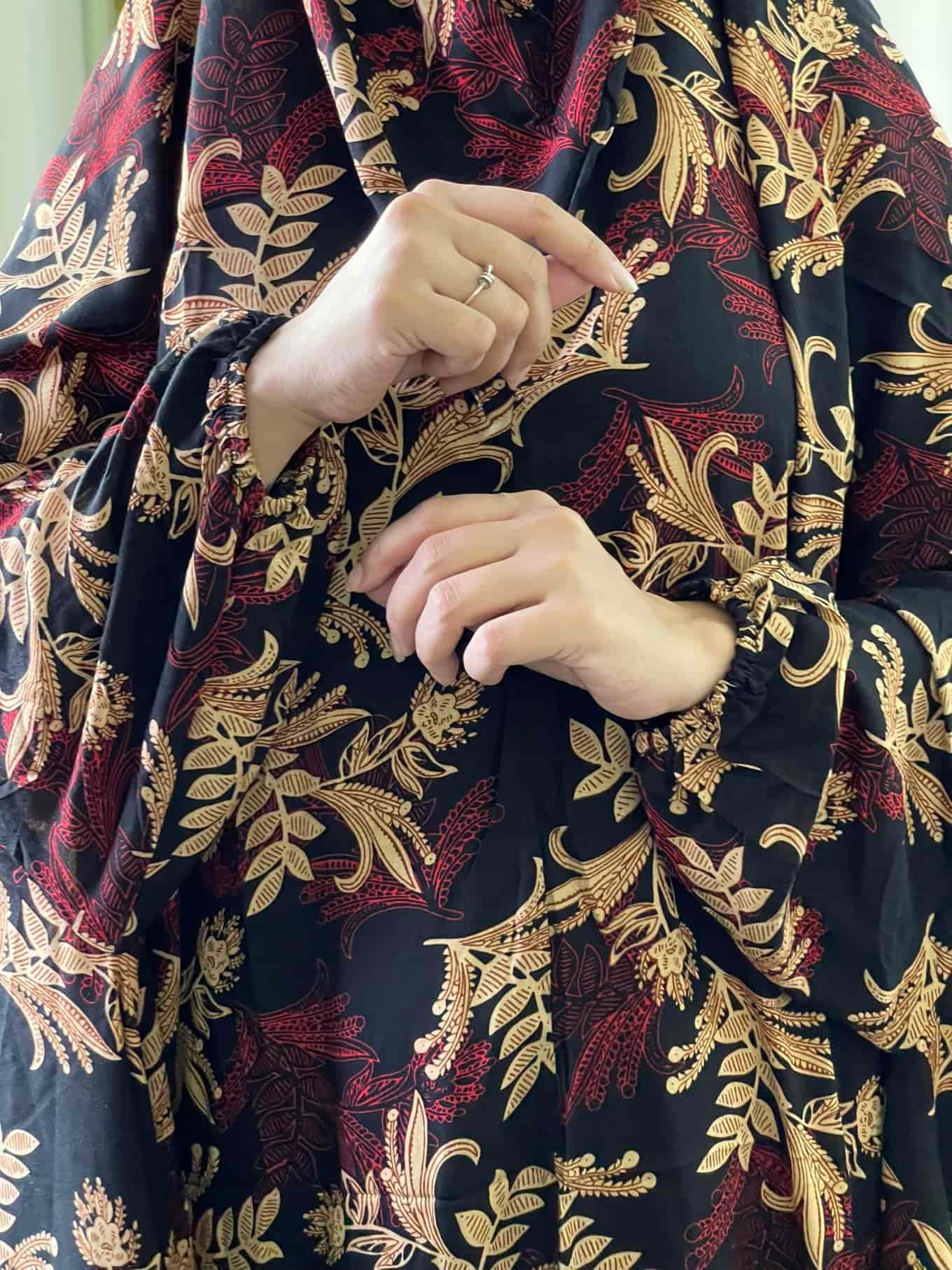 Full Coverage Namaz Chadar with Sleeves + Niqab (Linen)