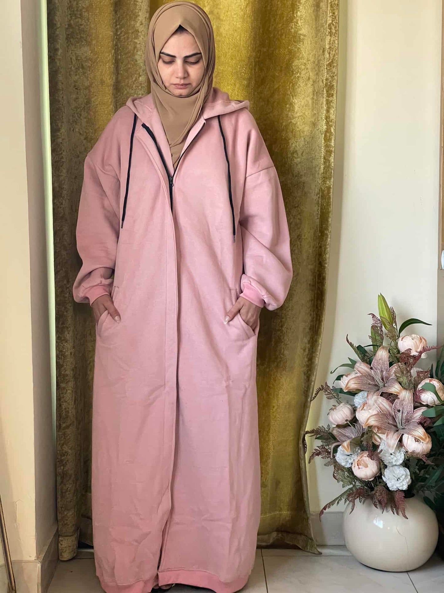 Hoodie Abaya (Baby Pink)