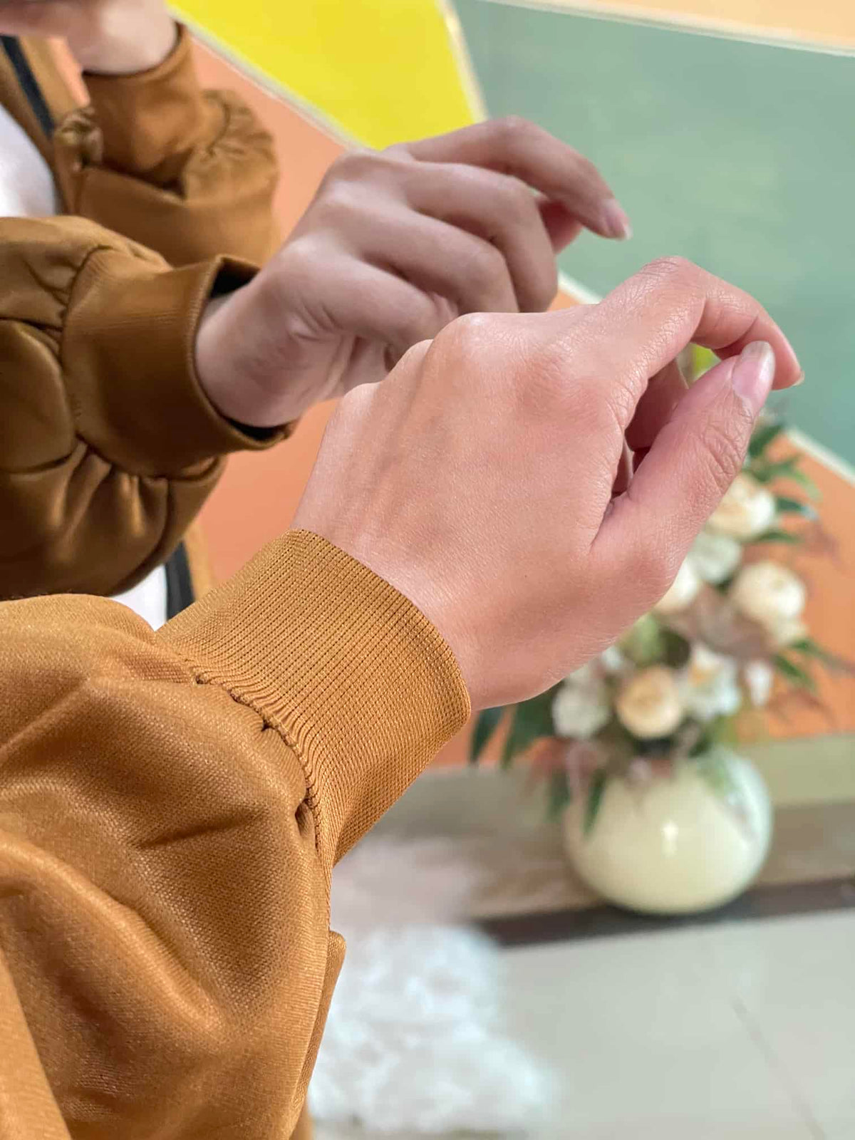 Hoodie Abaya (Gold Mustard)