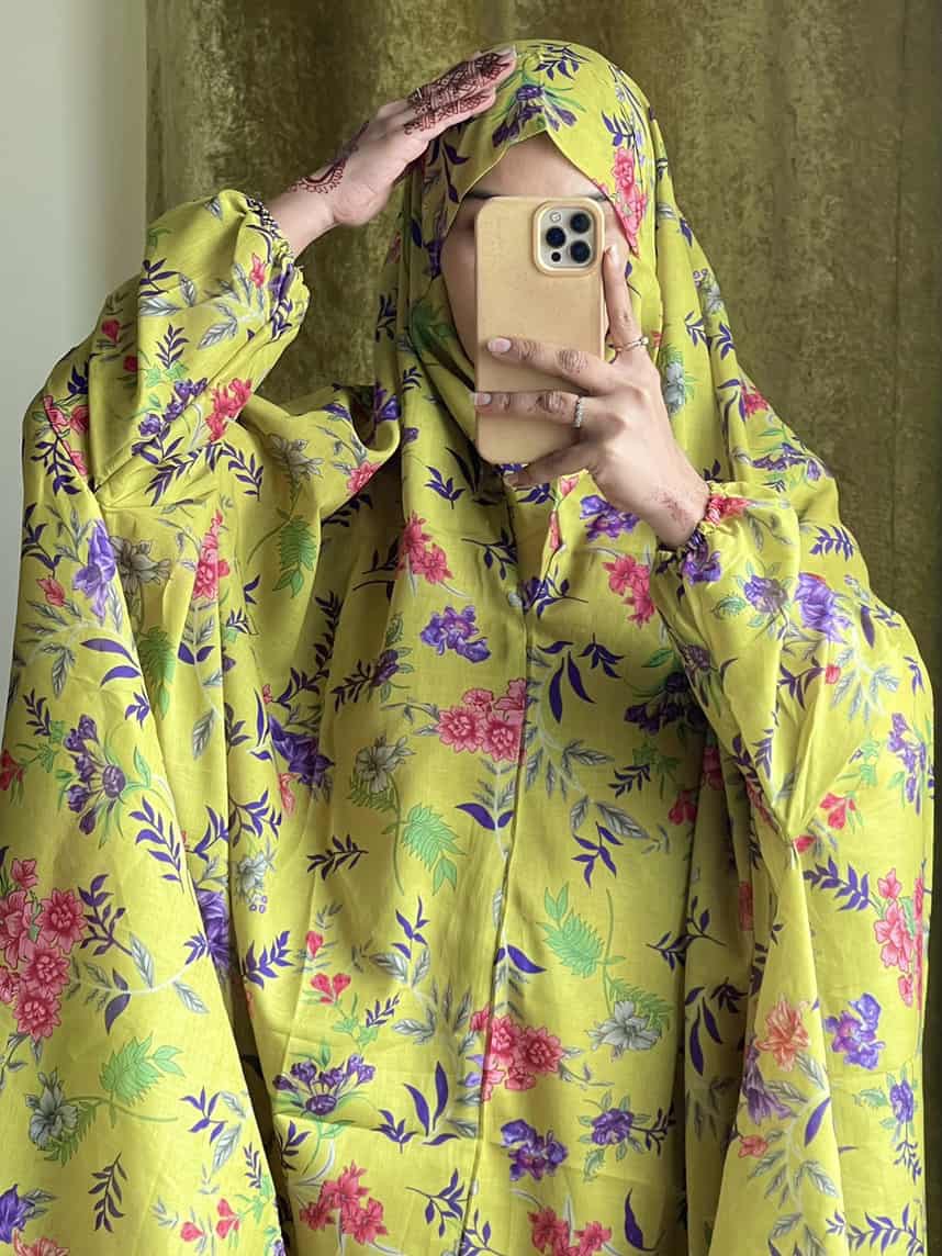 Full Coverage Namaz Chadar with Sleeves + Niqab (Pure Lawn)