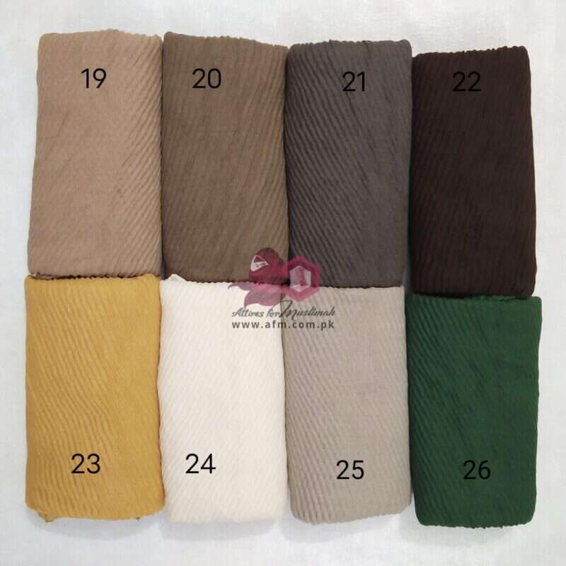 Crinkle Hijab Attires For Muslimah