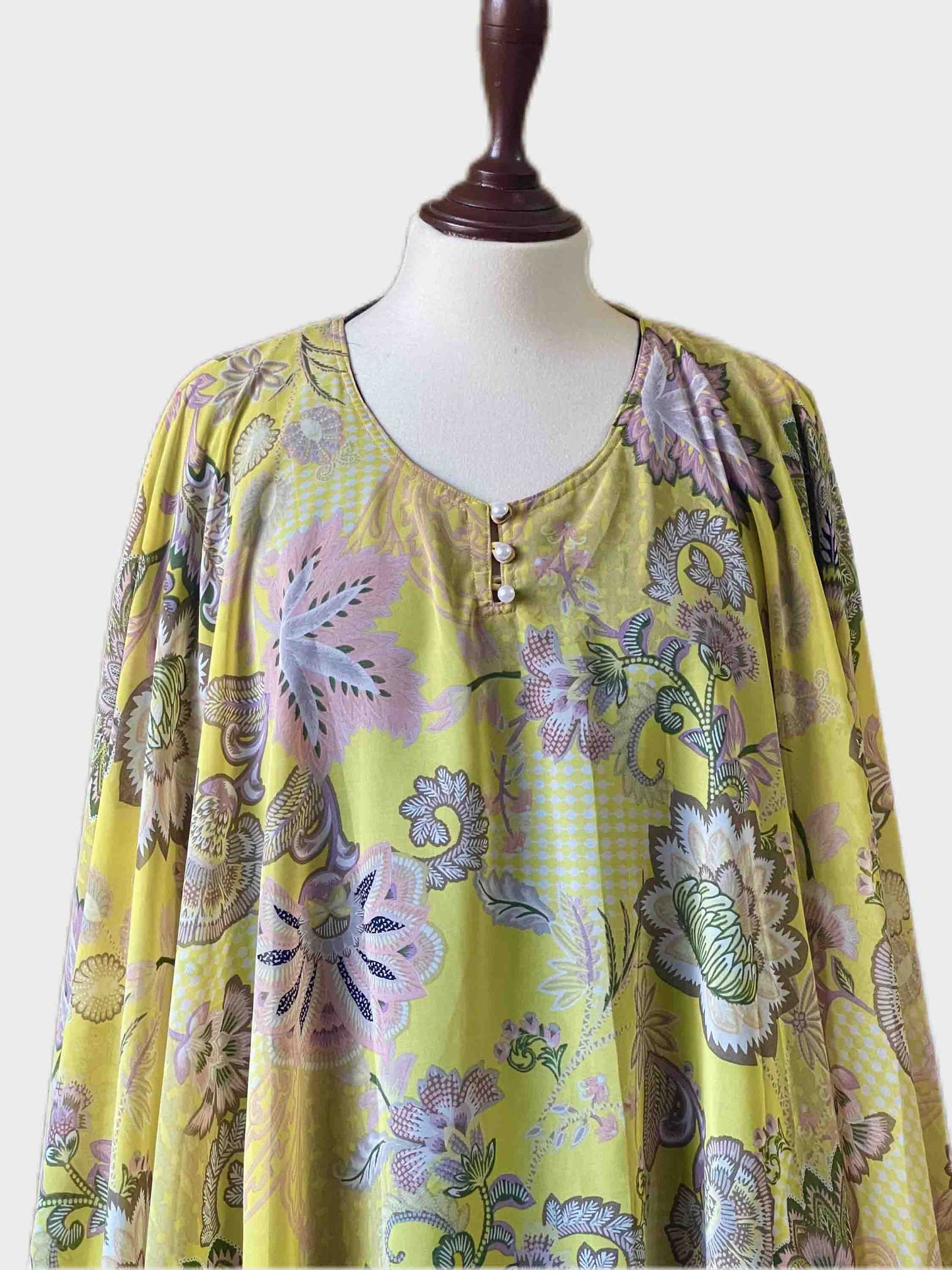 Flary Kaftan Abaya Attires For Muslimah