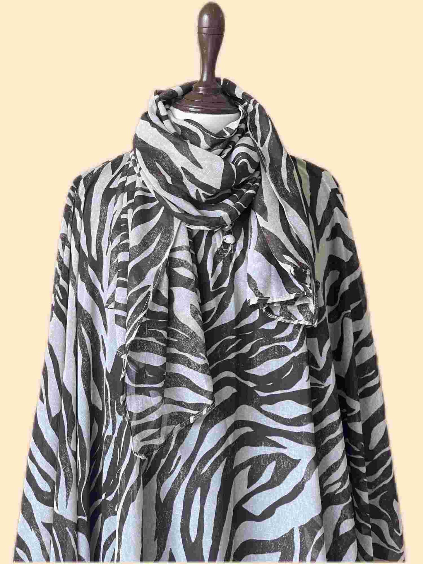 Flary Kaftan Abaya Attires For Muslimah