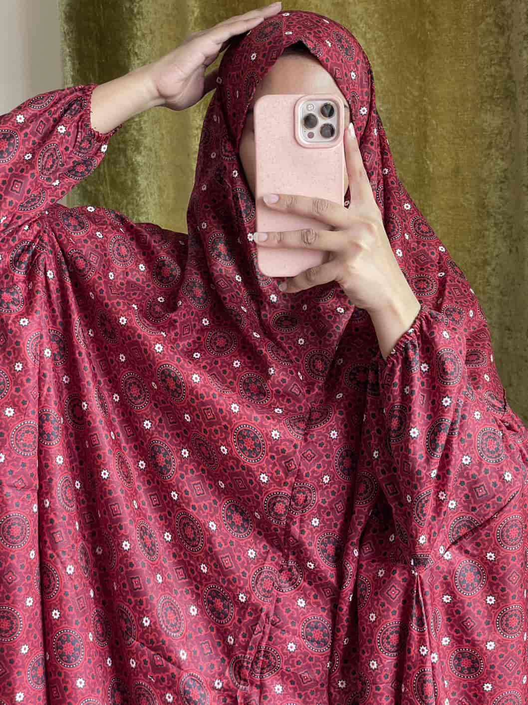 Full Coverage Namaz Chadar with Sleeves + Niqab (Mix Lawn) Attires For Muslimah
