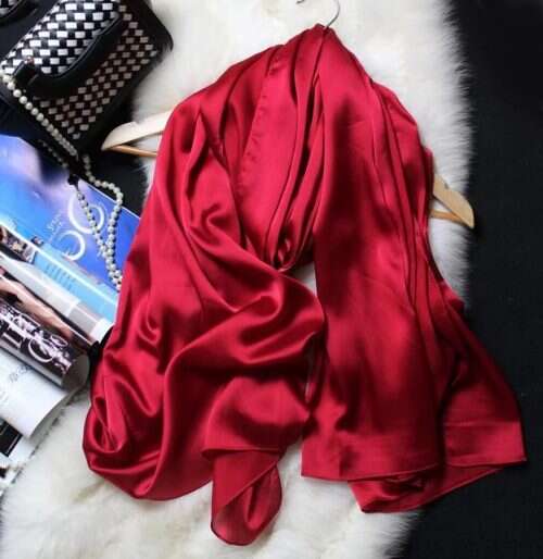 Silk hijab Attires For Muslimah