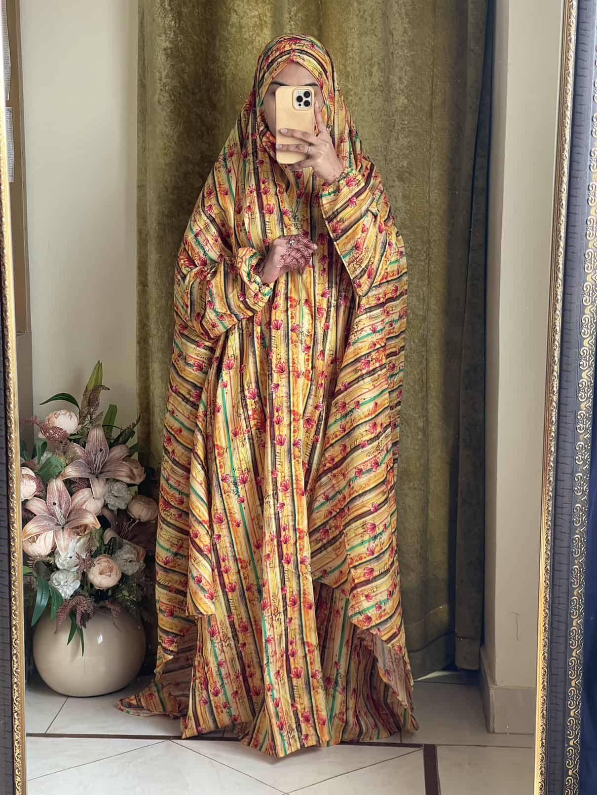Full Coverage Namaz Chadar with Sleeves + Niqab (Pure Lawn)