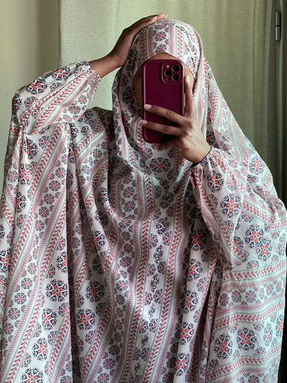 Full Coverage Namaz Chadar with Sleeves + Niqab (Pure Lawn)