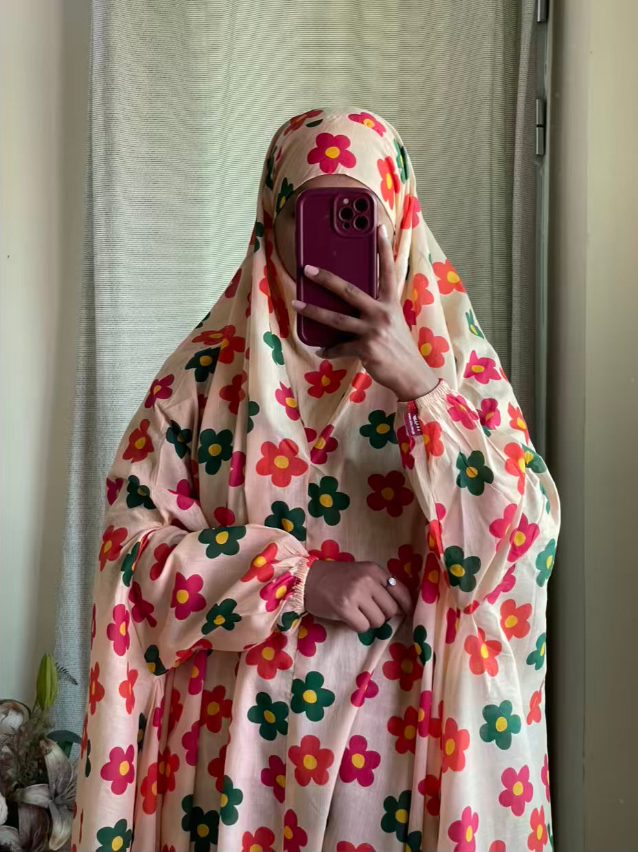 Full Coverage Namaz Chadar with Sleeves + Niqab (Pure Lawn)