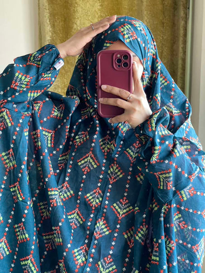 Full Coverage Namaz Chadar with Sleeves + Niqab (Pure Lawn)