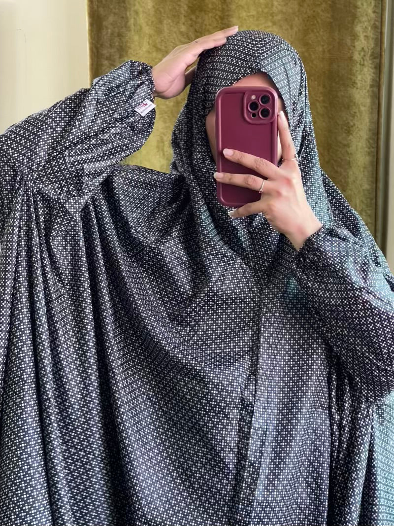 Full Coverage Namaz Chadar with Sleeves + Niqab (Mix Lawn)