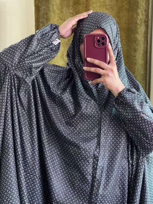 Full Coverage Namaz Chadar with Sleeves + Niqab (Mix Lawn)