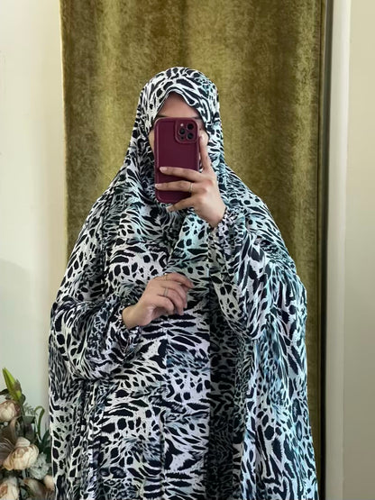Full Coverage Namaz Chadar with Sleeves + Niqab (Linen)