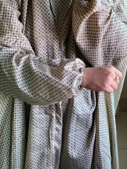 Full Coverage Namaz Chadar with Sleeves + Niqab (Mix Lawn)