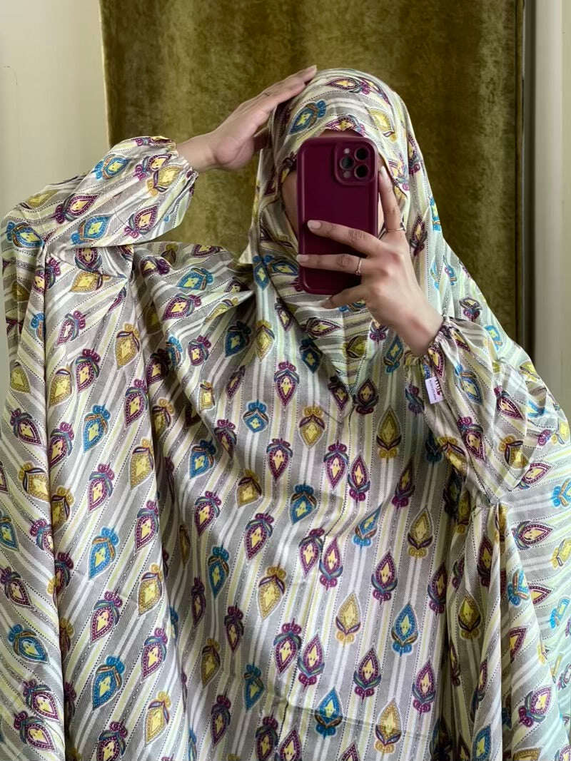Full Coverage Namaz Chadar with Sleeves + Niqab (Mix Lawn) Attires For Muslimah