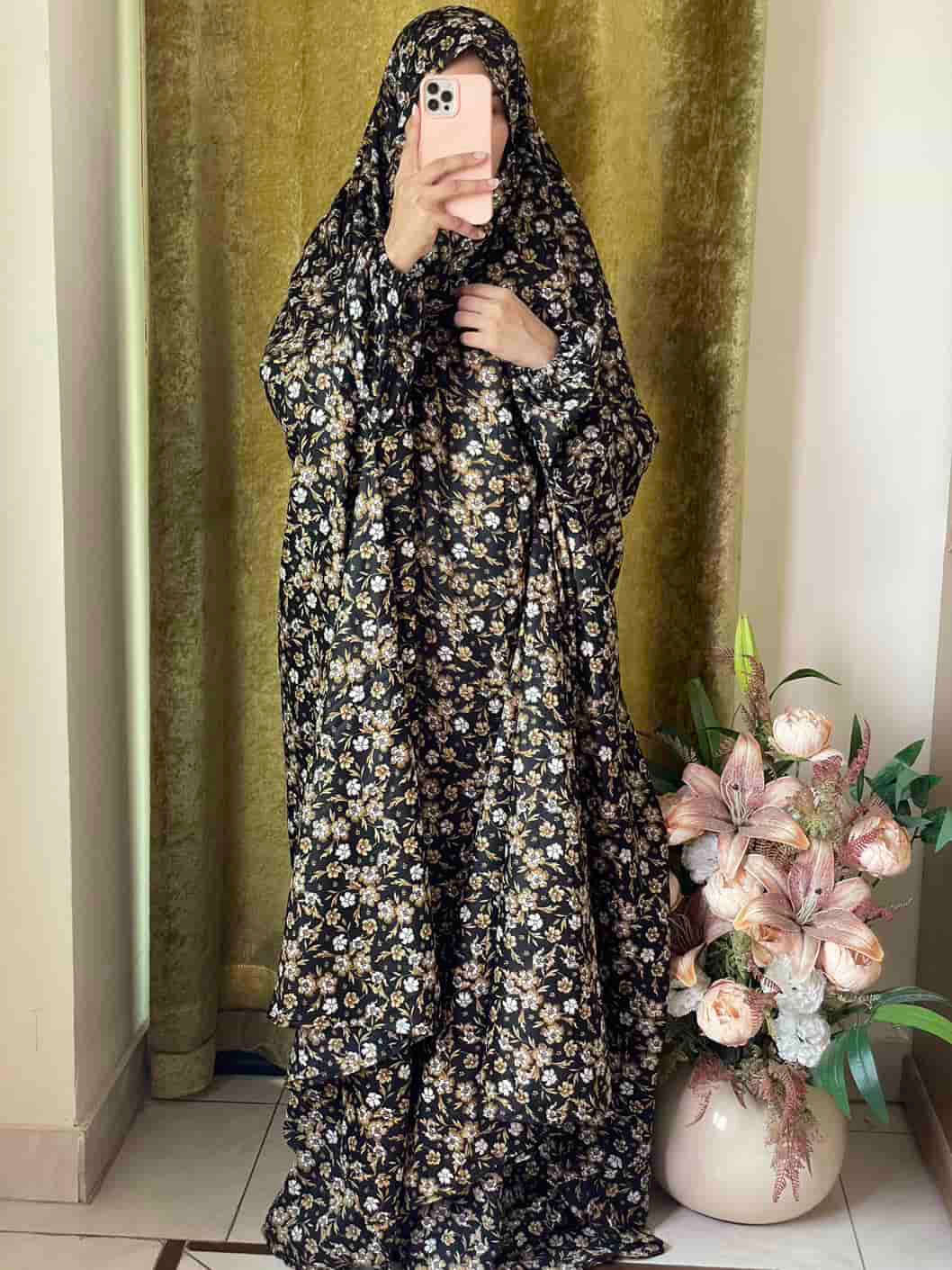 Full Coverage Namaz Chadar with Sleeves + Niqab (Mix Lawn Attires For Muslimah