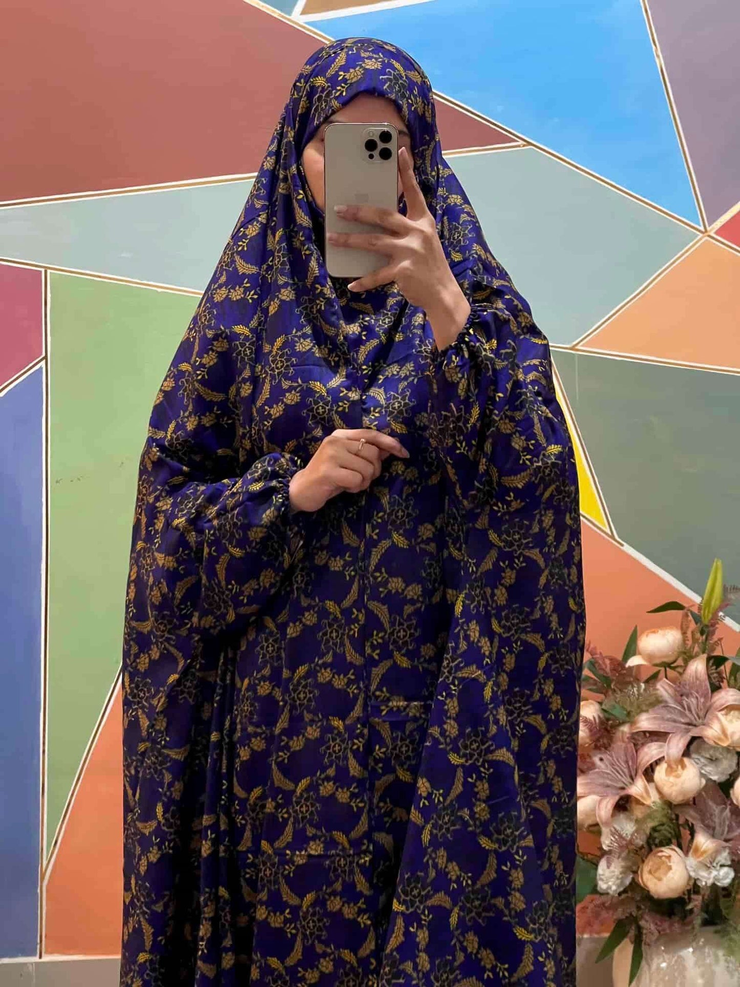 Full Coverage Namaz Chadar with Sleeves + Niqab (Mix Lawn) Attires For Muslimah