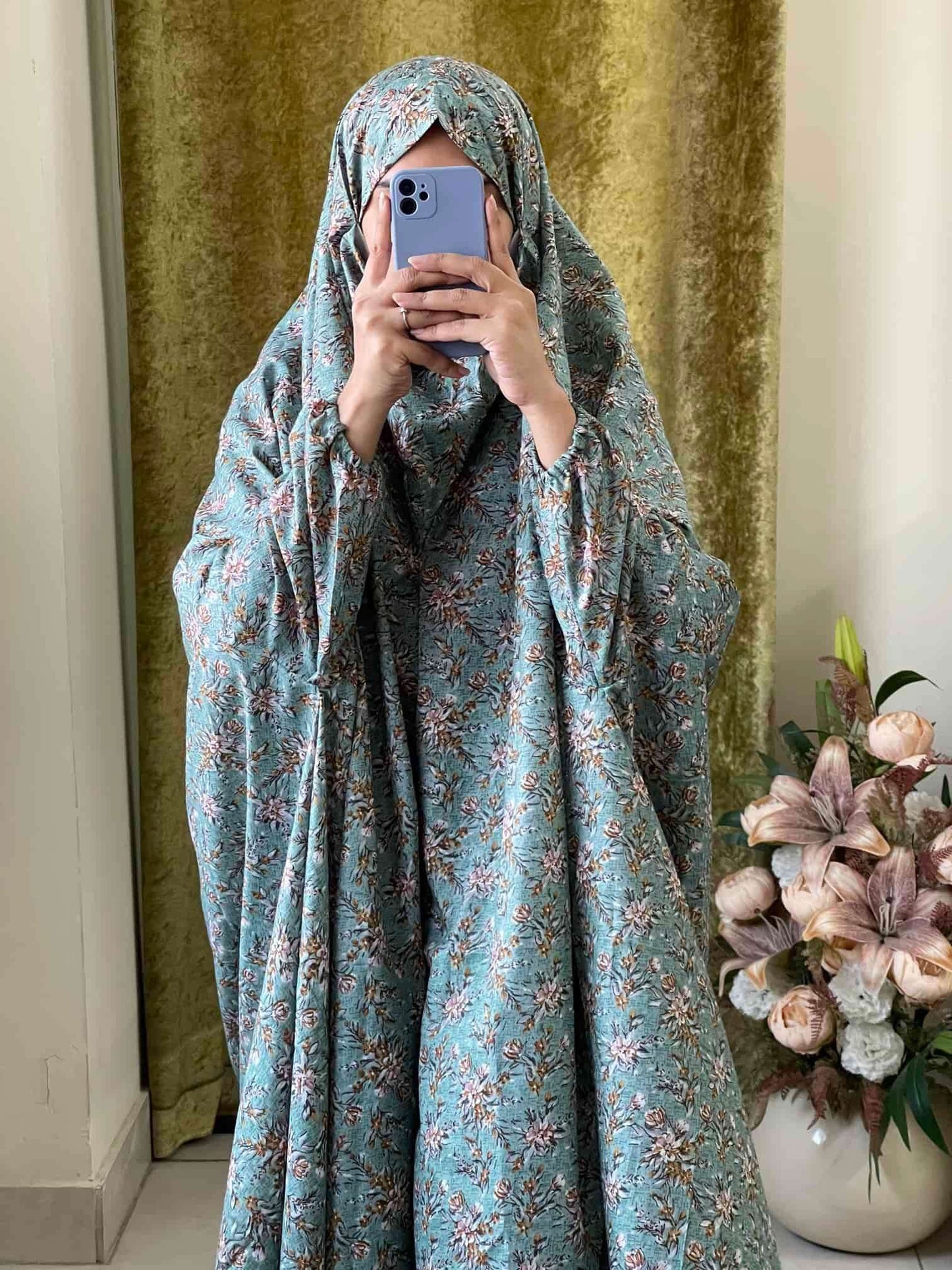 Full Coverage Namaz Chadar with Sleeves + Niqab (Mix Lawn) Attires For Muslimah