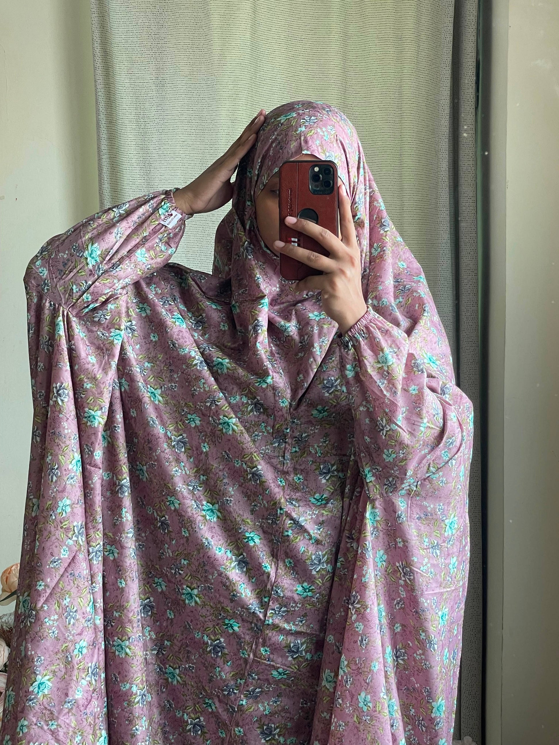 Full Coverage Namaz Chadar with Sleeves + Niqab (Mix Lawn) Attires For Muslimah