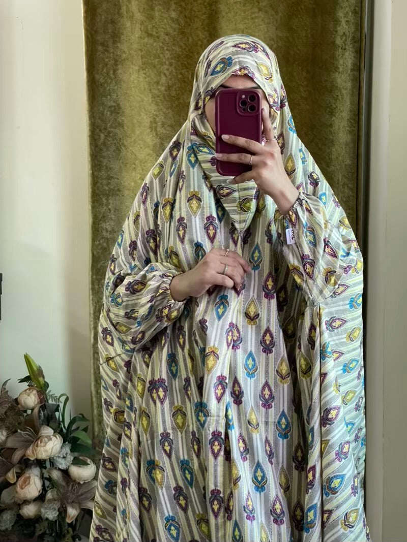 Full Coverage Namaz Chadar with Sleeves + Niqab (Mix Lawn) Attires For Muslimah