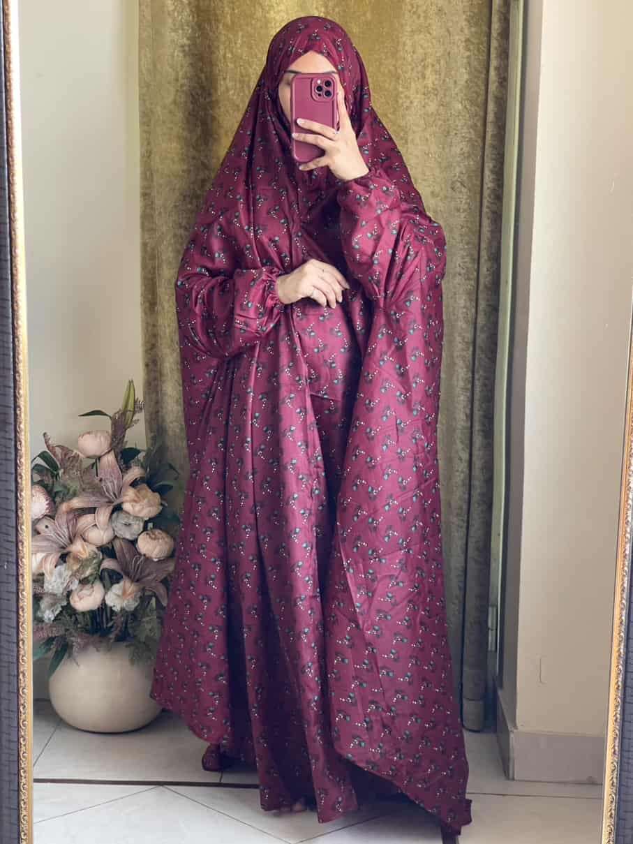 Full Coverage Namaz Chadar with Sleeves + Niqab (Mix Lawn) Attires For Muslimah