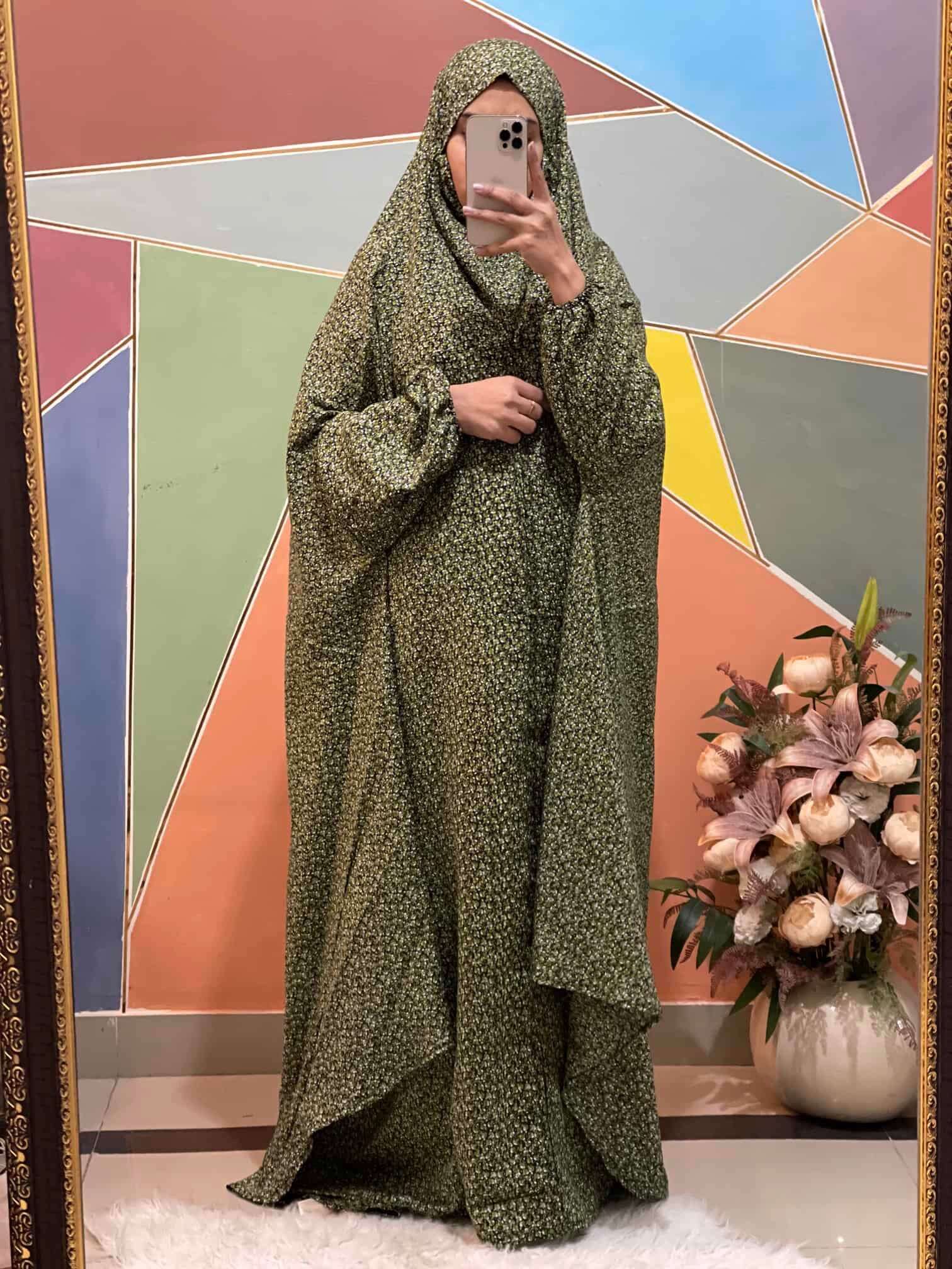 Full Coverage Namaz Chadar with Sleeves + Niqab (Mix Lawn) Attires For Muslimah