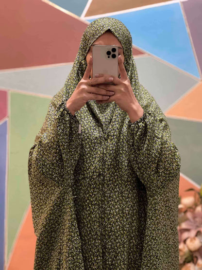 Full Coverage Namaz Chadar with Sleeves + Niqab (Mix Lawn) Attires For Muslimah