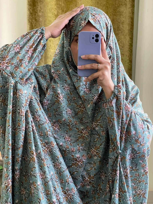 Full Coverage Namaz Chadar with Sleeves + Niqab (Mix Lawn) Attires For Muslimah