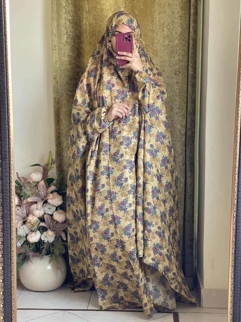 Full Coverage Namaz Chadar with Sleeves + Niqab (Mix Lawn) Attires For Muslimah