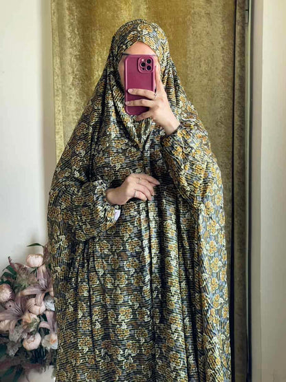 Full Coverage Namaz Chadar with Sleeves + Niqab (Mix Lawn) Attires For Muslimah