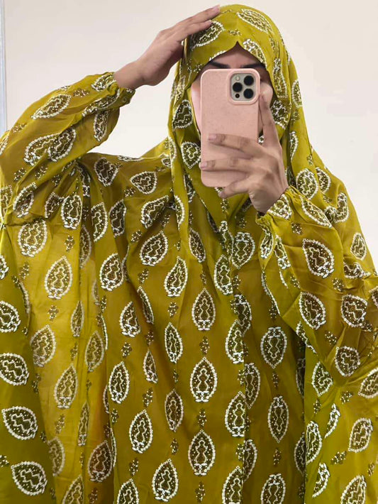 Full Coverage Namaz Chadar with Sleeves + Niqab (Pure Lawn) Attires For Muslimah