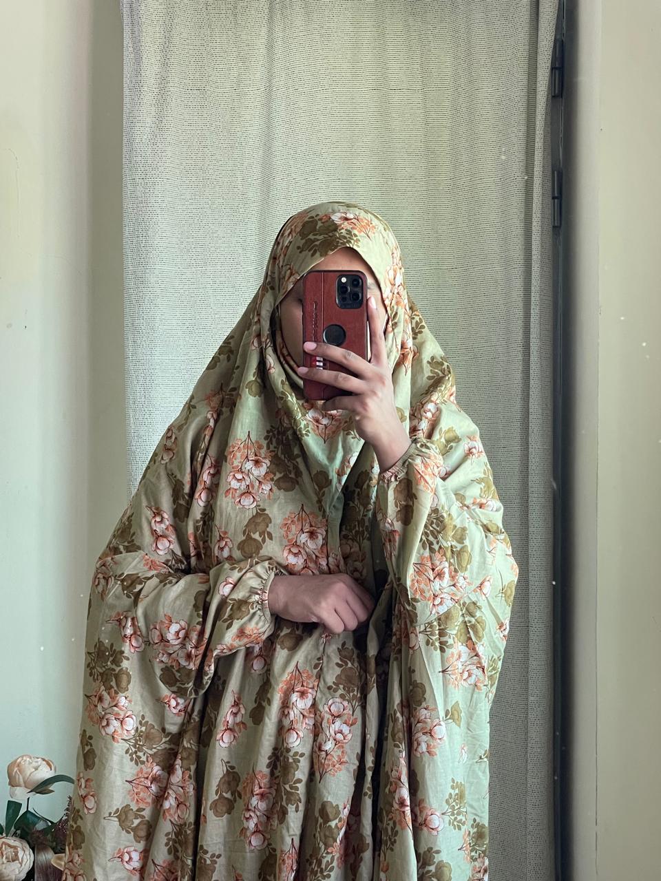 Full Coverage Namaz Chadar with Sleeves + Niqab (Pure Lawn) Attires For Muslimah