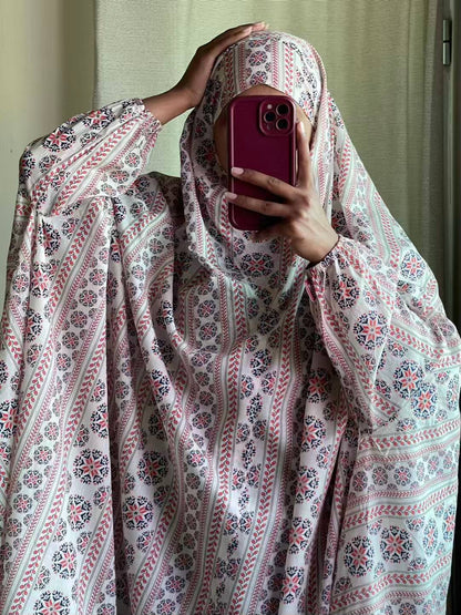 Full Coverage Namaz Chadar with Sleeves + Niqab (Pure Lawn) Attires For Muslimah