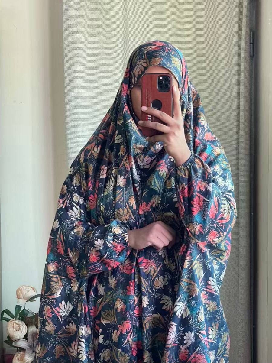 Full Coverage Namaz Chadar with Sleeves + Niqab (Pure Lawn) Attires For Muslimah