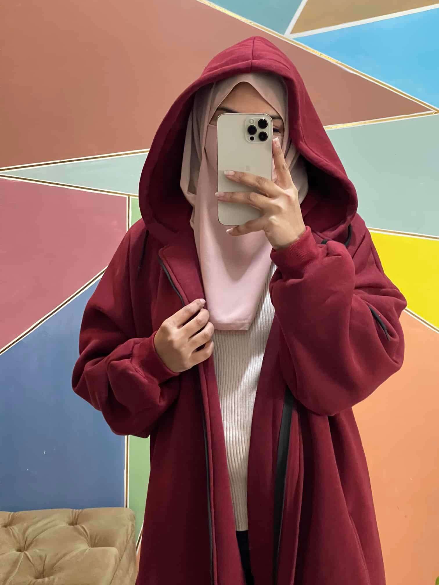Hoodie Abaya (Blood Red) Attires For Muslimah