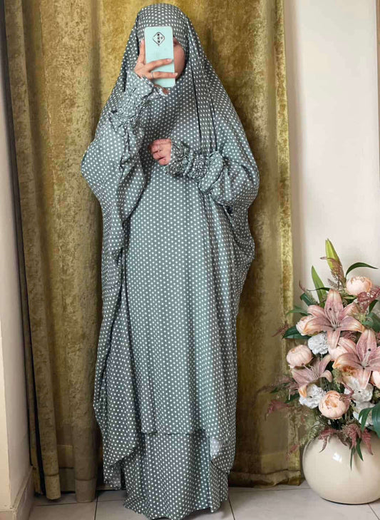 Linen Jilbab Attires For Muslimah