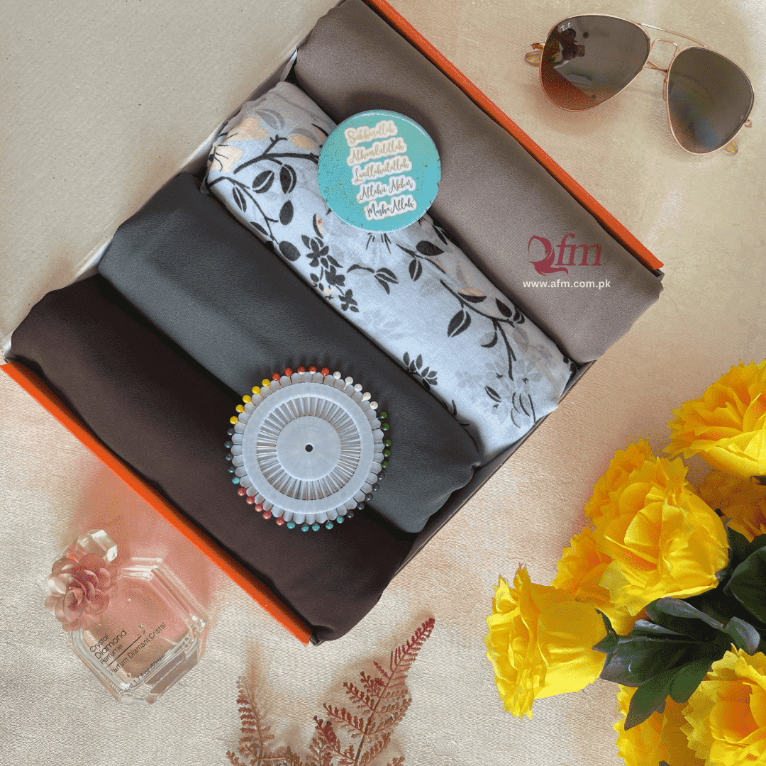 Midnight Elegance Attires For Muslimah